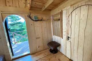 Дома для отпуска Viking house in the tree! Jacuzzi, Sauna, Apkure! Līči Дом с 1 спальней-43